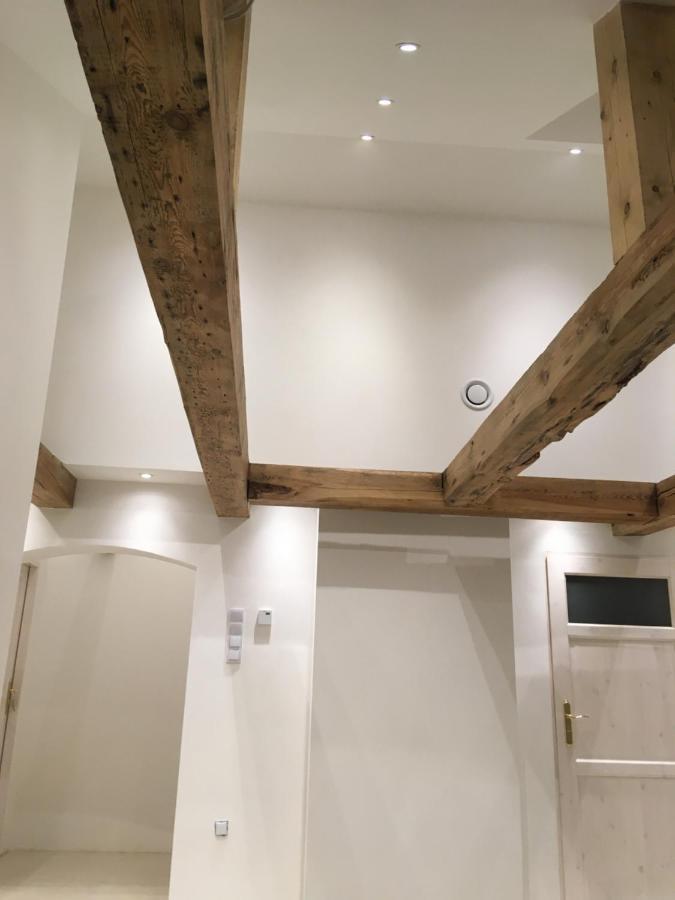 Villa La Val, Apartamenty 瓦乌布日赫 外观 照片