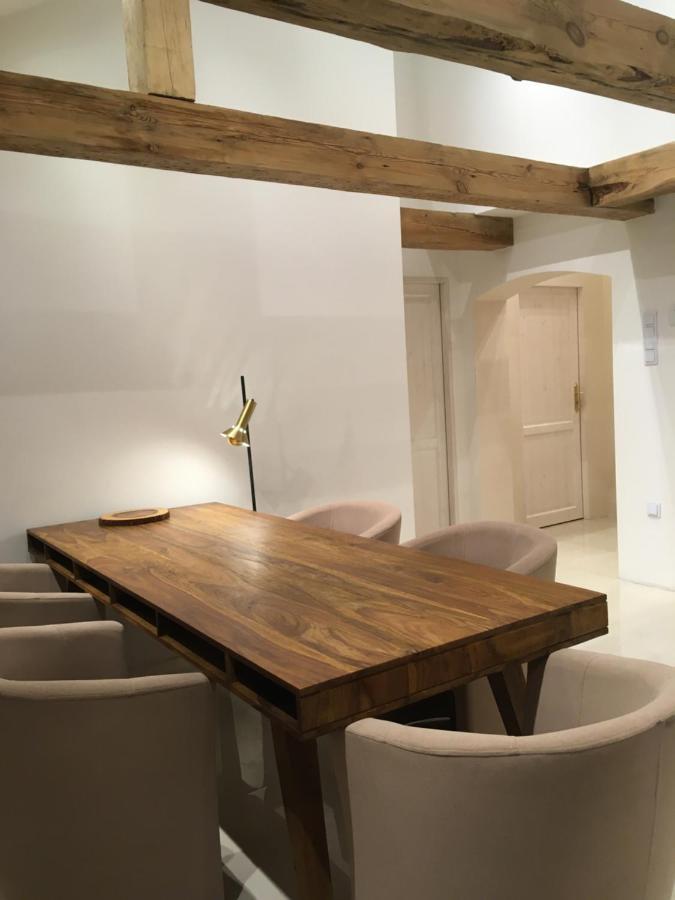 Villa La Val, Apartamenty 瓦乌布日赫 外观 照片