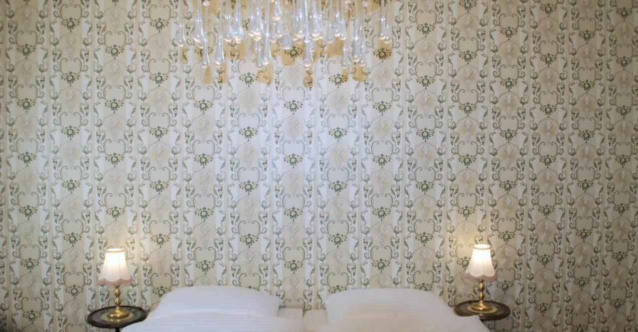 Villa La Val, Apartamenty 瓦乌布日赫 外观 照片
