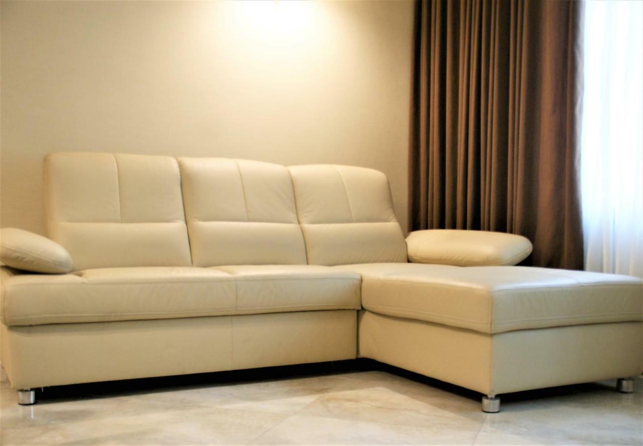 Villa La Val, Apartamenty 瓦乌布日赫 外观 照片